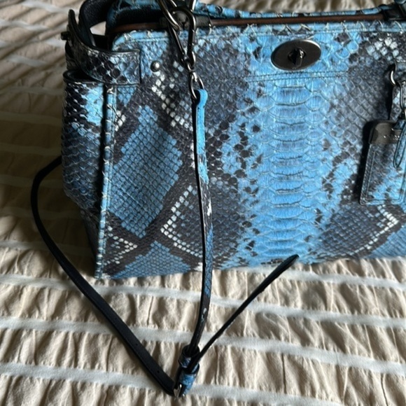 Coach Gramercy Blue Python Bag - Picture 8 of 12